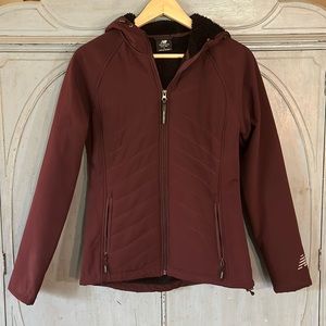 New Balance Women’s Winter Soft Shell Jacket Sherpa Lined Purple Size Small